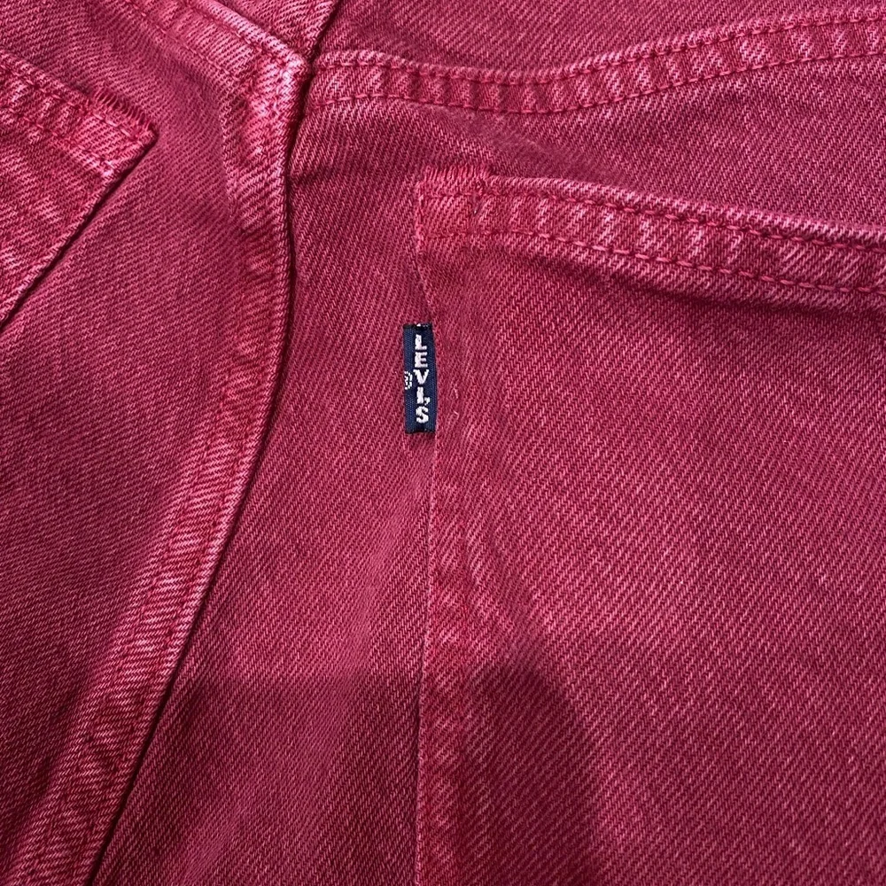 LEVI’S BARREL WOMEN'S JEANS size 30 inseam 24” color senorita pink - Picture 8 of 12